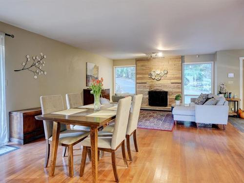 4133 Rocky Mountain Rd, Malahat, BC - Indoor With Fireplace