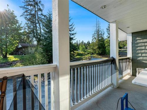 2051 Ingot Dr, Cobble Hill, BC - Outdoor With Exterior