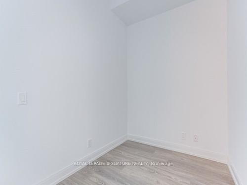 3201-181 Dundas St E, Toronto, ON - Indoor Photo Showing Other Room