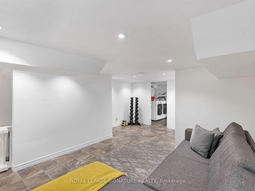 117 Bowmore Rd, Toronto, ON - Indoor Photo Showing Other Room
