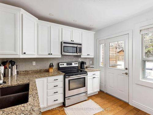 117 Bowmore Rd, Toronto, ON - Indoor Photo Showing Kitchen