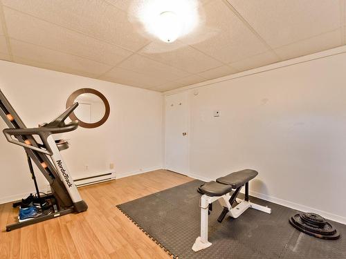 Office - 832 Rue Francheville, Sherbrooke (Brompton/Rock Forest/Saint-Élie/Deauville), QC - Indoor Photo Showing Gym Room
