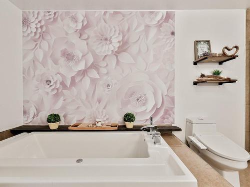 Salle de bains - 25 Rue Clermont, Saint-Lin/Laurentides, QC - Indoor Photo Showing Bathroom