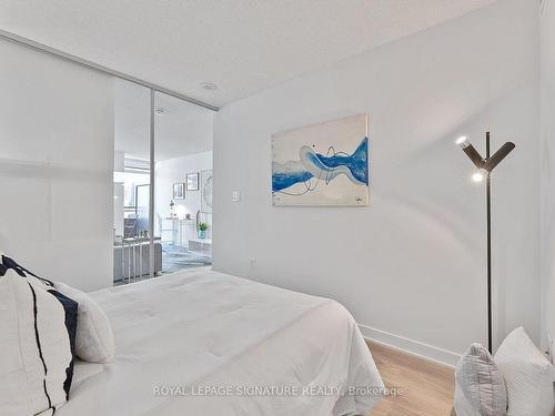 917-4K Spadina Ave, Toronto, ON - Indoor Photo Showing Bedroom