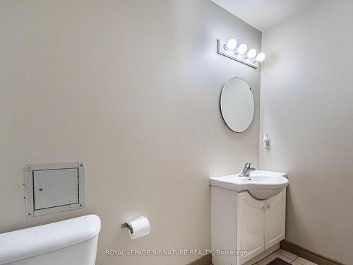 602-251 Lester St, Waterloo, ON - Indoor Photo Showing Bathroom