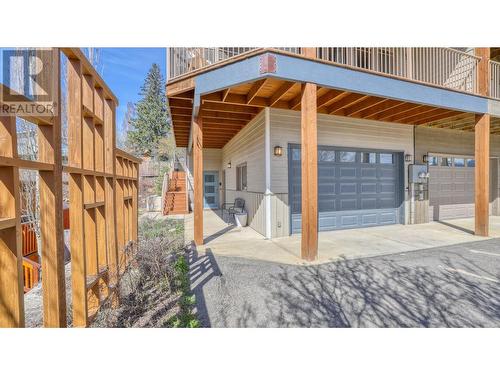 804 15Th  Street, Invermere, BC - Outdoor