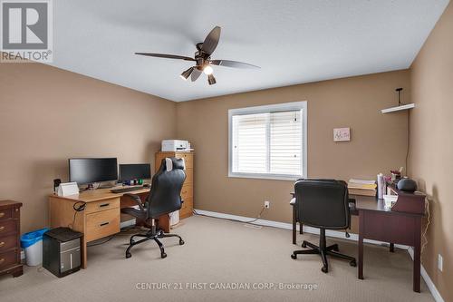 1521 Green Gables Rd, London, ON - Indoor Photo Showing Office