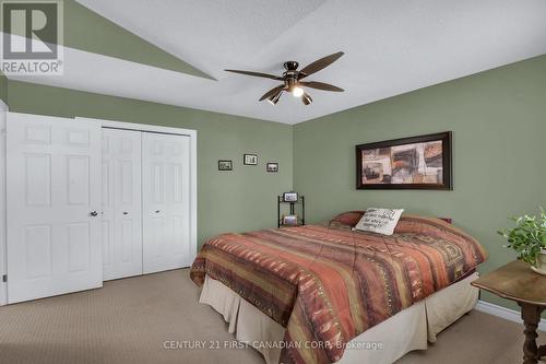 1521 Green Gables Rd, London, ON - Indoor Photo Showing Bedroom
