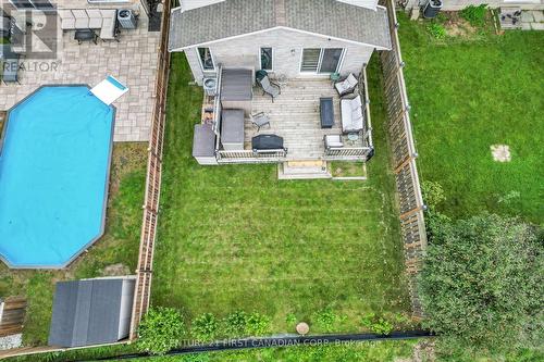 1521 Green Gables Rd, London, ON - Outdoor With In Ground Pool