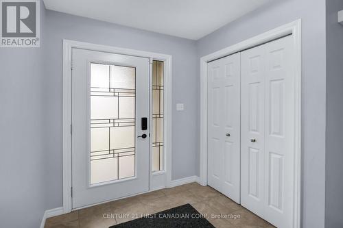 1521 Green Gables Rd, London, ON - Indoor Photo Showing Other Room
