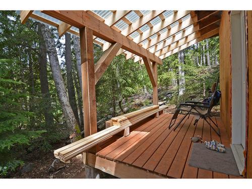 8907 Martens Road, Slocan, BC - Outdoor With Deck Patio Veranda