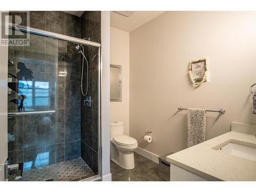 136 Mugford Road, Kelowna, BC - Indoor Photo Showing Bathroom