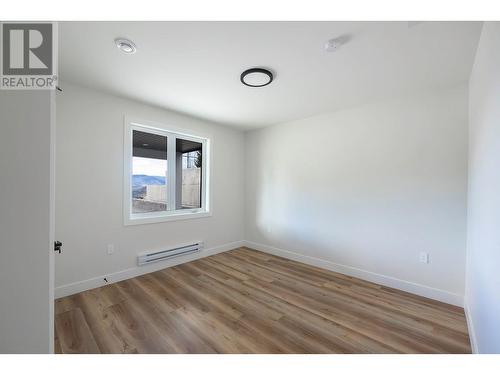 718 Carnoustie Drive, Kelowna, BC - Indoor Photo Showing Other Room