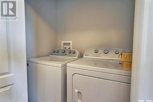 601 2 Savanna Crescent, Pilot Butte, SK - Indoor Photo Showing Laundry Room