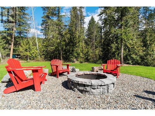 2333 Squilax-Anglemont Road, Lee Creek, BC - Outdoor