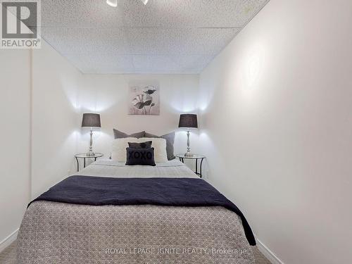 1257 Keewatin Blvd, Peterborough, ON - Indoor Photo Showing Bedroom