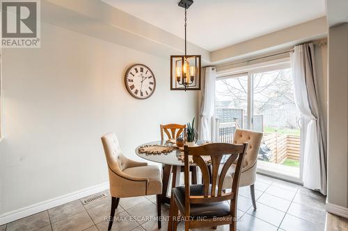 123 Donald Bell Dr, Hamilton, ON - Indoor Photo Showing Dining Room