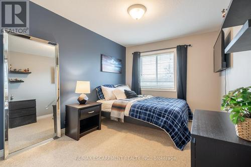 123 Donald Bell Dr, Hamilton, ON - Indoor Photo Showing Bedroom