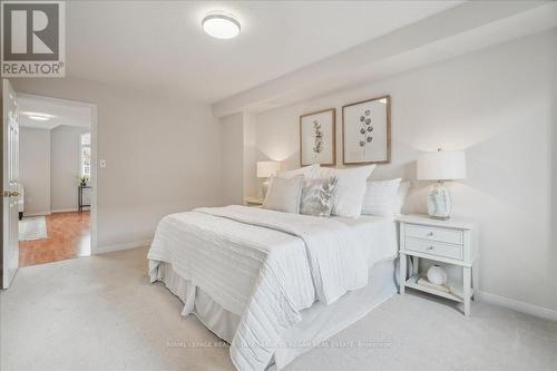 47 Humphrey St, Hamilton, ON - Indoor Photo Showing Bedroom