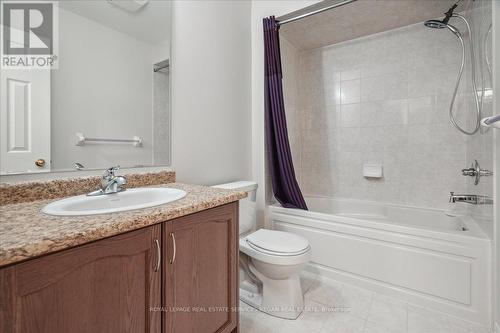 47 Humphrey St, Hamilton, ON - Indoor Photo Showing Bathroom
