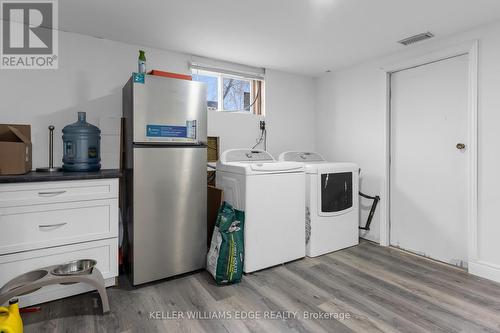 9393 South Chippawa Rd, West Lincoln, ON - Indoor Photo Showing Laundry Room