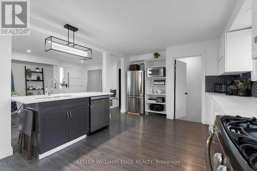 9393 South Chippawa Rd, West Lincoln, ON - Indoor Photo Showing Kitchen