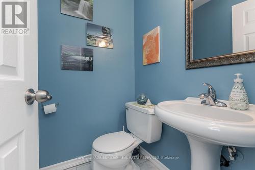 #22 -25 Redbury St, Hamilton, ON - Indoor Photo Showing Bathroom