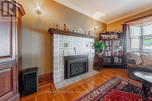 226 Mountain Park Ave, Hamilton, ON - Indoor Photo Showing Living Room With Fireplace