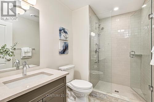 133 Red Pine St, Blue Mountains, ON - Indoor Photo Showing Bathroom