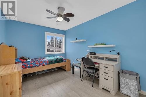 2406 Cobblestone Road, West Kelowna, BC - Indoor Photo Showing Bedroom