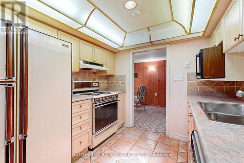 60 Ridgemount Road, Toronto, ON - Indoor Photo Showing Kitchen With Double Sink
