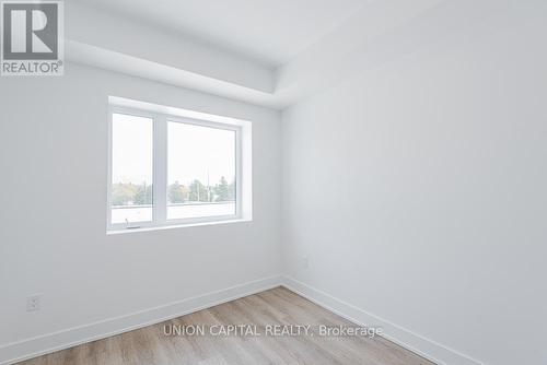 #203 -19A West St N, Kawartha Lakes, ON - Indoor Photo Showing Other Room