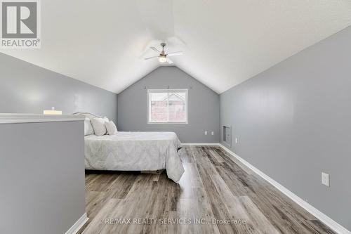 375 Newport Dr, Cambridge, ON - Indoor Photo Showing Bedroom