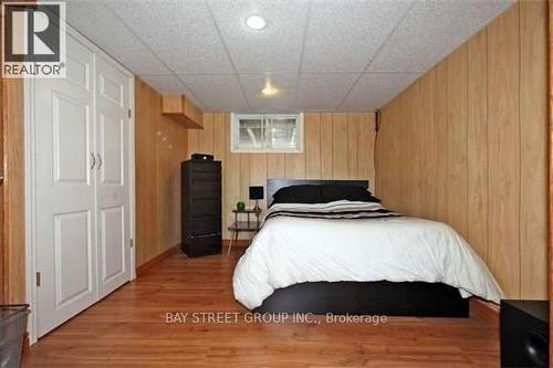 26 Innismore Cres E, Toronto, ON - Indoor Photo Showing Bedroom