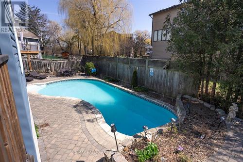 1501 Streamside Crt, Pickering, ON - Outdoor With In Ground Pool