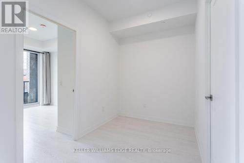#206 -415 Main St W, Hamilton, ON - Indoor Photo Showing Other Room