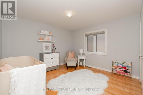 24 Cayton Cres, Bradford West Gwillimbury, ON - Indoor Photo Showing Bedroom
