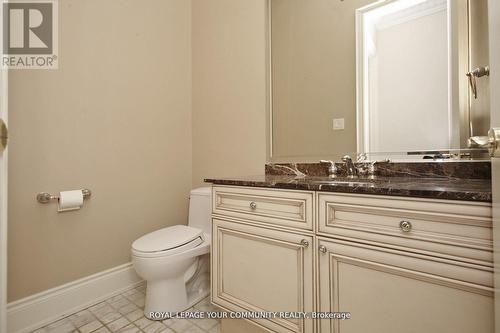 190 Lawrence Ave, Richmond Hill, ON - Indoor Photo Showing Bathroom