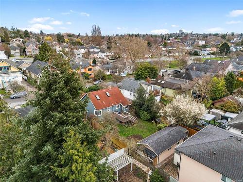 2578 Blackwood St, Victoria, BC - Outdoor With View
