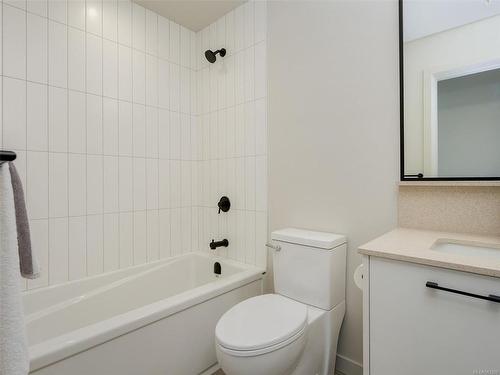 613-947 Whirlaway Cres, Langford, BC - Indoor Photo Showing Bathroom