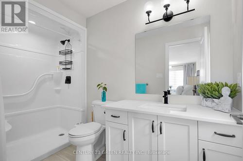 3895 Auckland Ave, London, ON - Indoor Photo Showing Bathroom