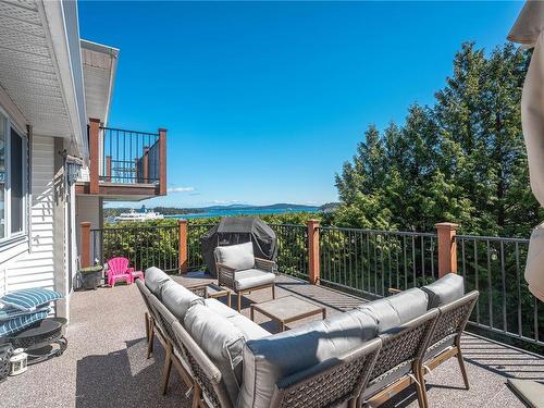 2114 Trident Pl, North Saanich, BC - Outdoor With Exterior