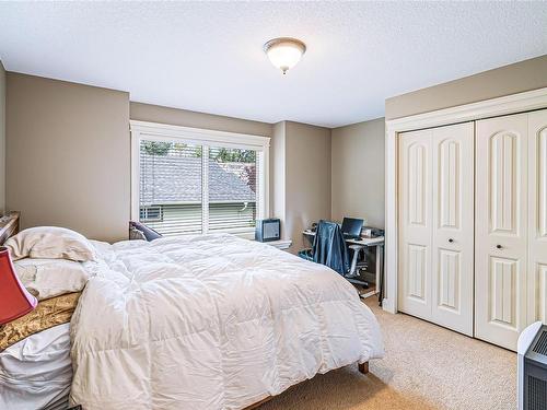 3651 Monterey Dr, Nanaimo, BC - Indoor Photo Showing Bedroom
