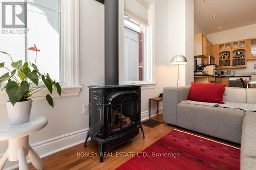 29 Spruce St, Toronto, ON - Indoor Photo Showing Living Room With Fireplace