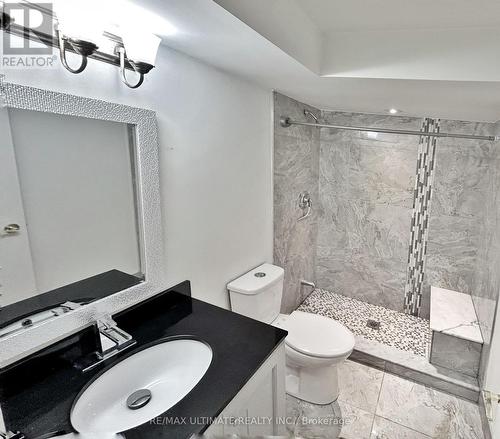 20 Hazelglen Ave, Toronto, ON - Indoor Photo Showing Bathroom