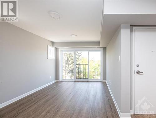 805 Maplewood Avenue Unit#A, Ottawa, ON - Indoor Photo Showing Other Room