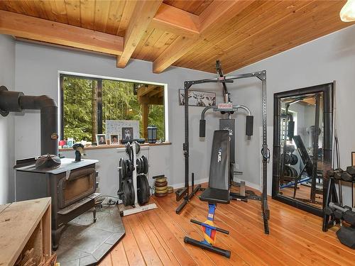 1706 Wooden Rd, Shawnigan Lake, BC - Indoor Photo Showing Gym Room