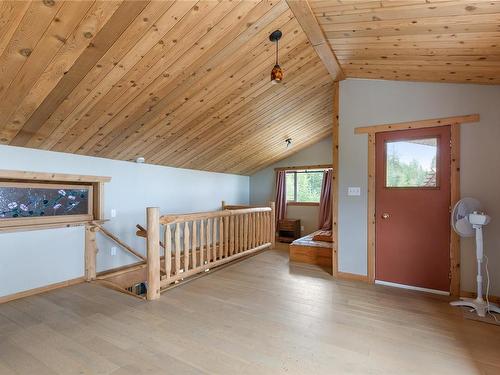 2770 Marshland Rd, Qualicum Beach, BC - Indoor Photo Showing Other Room