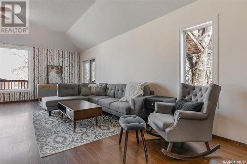 112 Fairchild Avenue, Regina Beach, SK - Indoor Photo Showing Living Room