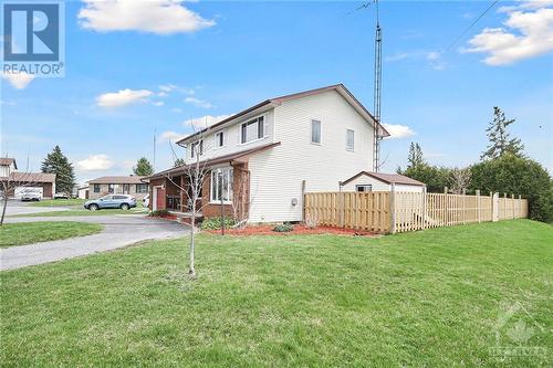 499 Quart Court, Winchester, ON - Outdoor